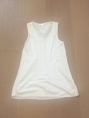 Hugo Boss Sleeveless SILK front and back tank top Color: Off White Size: XS
